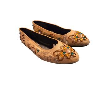 Caparros 10.5 tan flats